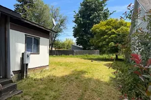 818 D St, Vader, WA 98593 - Photo 4