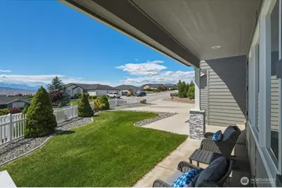 1255 Wheatridge Drive, East Wenatchee, WA 98802 - Photo 4