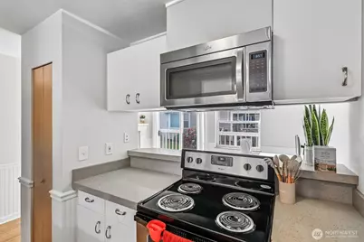7226 NE 171st Lane, Kenmore, WA 98028 - Photo 14