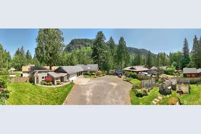 37418 W Lake Walker Drive SE, Enumclaw, WA 98022 - Photo 2