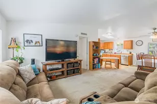 28454 SE 168th Ave, Kent, WA 98042 - Photo 8