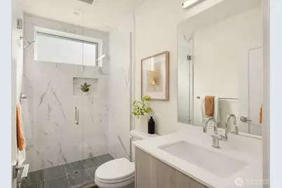 4411 1st Avenue NE, Seattle, WA 98105 - Photo 12