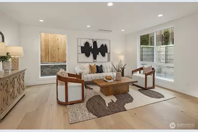 4411 1st Avenue NE, Seattle, WA 98105 - Photo 4
