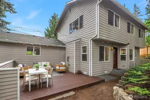 8934 218th St SW, Edmonds, WA 98026 - Photo 32
