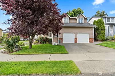 8627 136th Street E, Puyallup, WA 98373 - Photo 2