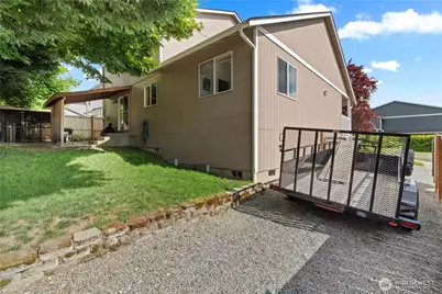 8627 136th Street E, Puyallup, WA 98373 - Photo 32