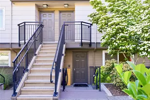 15829 NE Leary Way, Redmond, WA 98052 - Photo 2