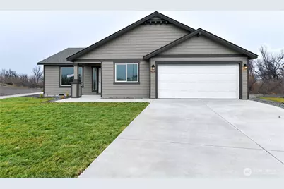 326 N Sandy Loop, Moses Lake, WA 98837 - Photo 1