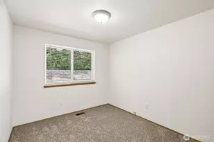 18110 81st St E, Bonney Lake, WA 98391 - Photo 14