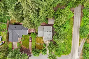 18110 81st St E, Bonney Lake, WA 98391 - Photo 24