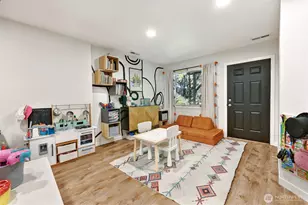 5126 S Garden Loop Rd, Seattle, WA 98118 - Photo 24