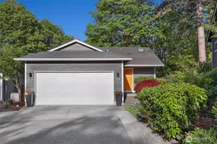 5126 S Garden Loop Rd, Seattle, WA 98118 - Photo 2