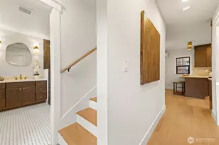 1013 NW 80th St, Seattle, WA 98117 - Photo 20