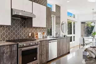 4008 Linden Ave N, Seattle, WA 98103 - Photo 10