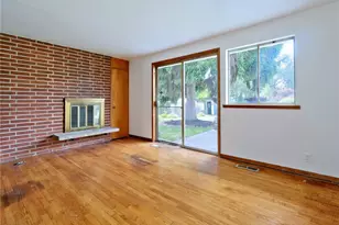 12805 64th Ave S, Seattle, WA 98178 - Photo 10
