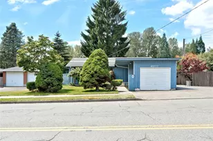12805 64th Ave S, Seattle, WA 98178 - Photo 8