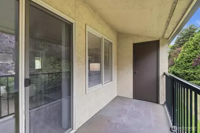 12600 NE 145th Street #G60, Kirkland, WA 98034 - Photo 16