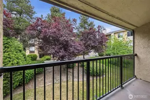 12600 NE 145th St, Kirkland, WA 98034 - Photo 18