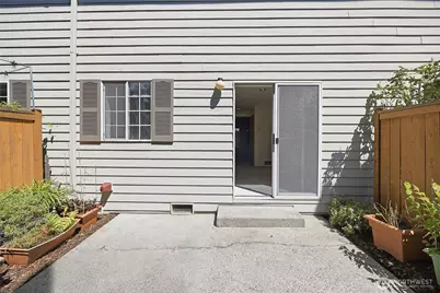 19620 80th Avenue W #J, Edmonds, WA 98026 - Photo 22