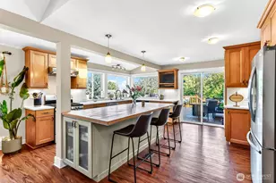 1928 NW 97th St, Seattle, WA 98117 - Photo 10