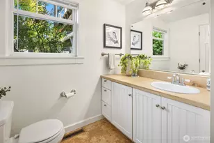 11059 SE 31st St, Bellevue, WA 98004 - Photo 28
