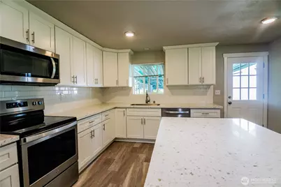 5027 Sleater Kinney Road NE, Olympia, WA 98506 - Photo 10