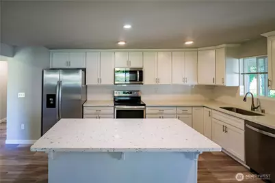 5027 Sleater Kinney Road NE, Olympia, WA 98506 - Photo 8