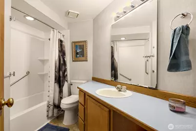 13014 SE 279th Place, Kent, WA 98030 - Photo 10
