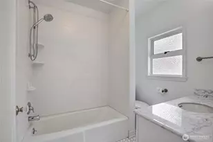 2250 NE 175th St, Shoreline, WA 98155 - Photo 16