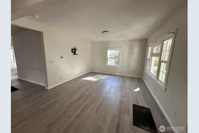 1124 W Mansfield, Spokane, WA 99205 - Photo 6