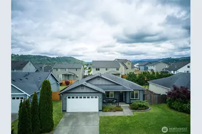 922 Grinnell Avenue SW, Orting, WA 98360 - Photo 2