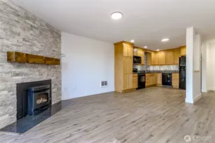 25014 Lake Fenwick Rd, Kent, WA 98032 - Photo 12