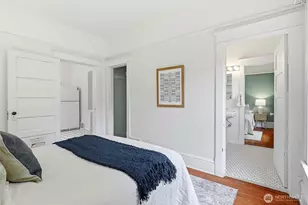 4651 1st Ave NE, Seattle, WA 98105 - Photo 20