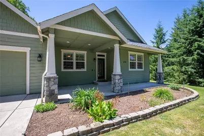 272 Trout Lakes Road, Castle Rock, WA 98611 - Photo 2