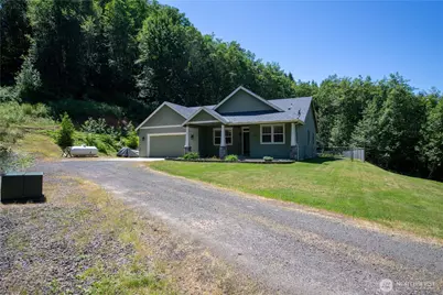 272 Trout Lakes Road, Castle Rock, WA 98611 - Photo 1