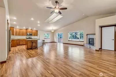 10787 Armada Avenue NW, Silverdale, WA 98383 - Photo 12