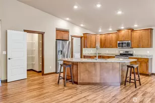 10787 Armada Ave NW, Silverdale, WA 98383 - Photo 6