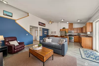 28221 241st Avenue SE, Maple Valley, WA 98038 - Photo 12