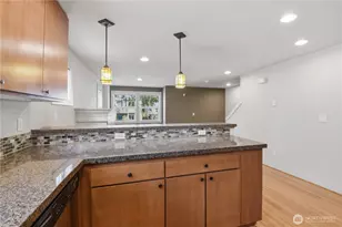 723 N 95th St, Seattle, WA 98103 - Photo 4