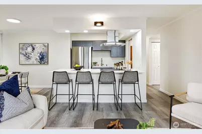 2100 3rd Avenue #1804, Seattle, WA 98121 - Photo 8
