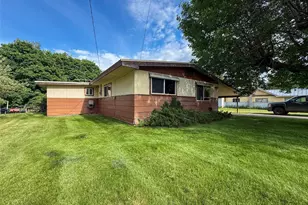 518 Bridge St, Twisp, WA 98856 - Photo 2