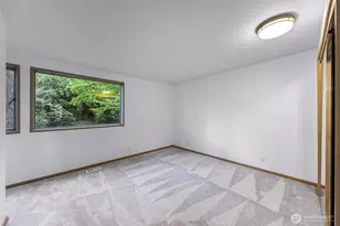 2261 W Lake Sammamish Pkwy SE, Bellevue, WA 98008 - Photo 30
