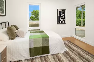 542 W Barrett St, Seattle, WA 98109 - Photo 20