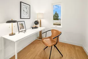 542 W Barrett St, Seattle, WA 98109 - Photo 22