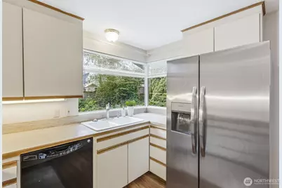 3822 Shelby Road, Lynnwood, WA 98087 - Photo 14