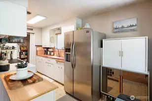1573 NW 90th St, Seattle, WA 98117 - Photo 10