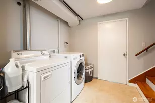 1573 NW 90th St, Seattle, WA 98117 - Photo 32