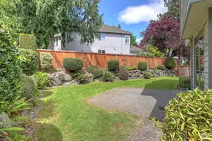 10711 177th Ct NE, Redmond, WA 98052 - Photo 32