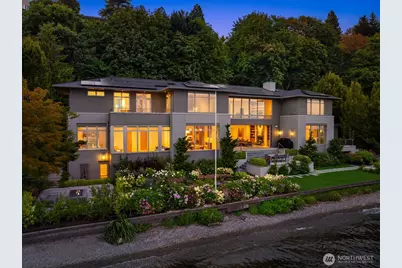 4911 NE Laurelcrest Lane, Seattle, WA 98105 - Photo 2
