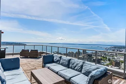 588 Bell Street #3104, Seattle, WA 98121 - Photo 32